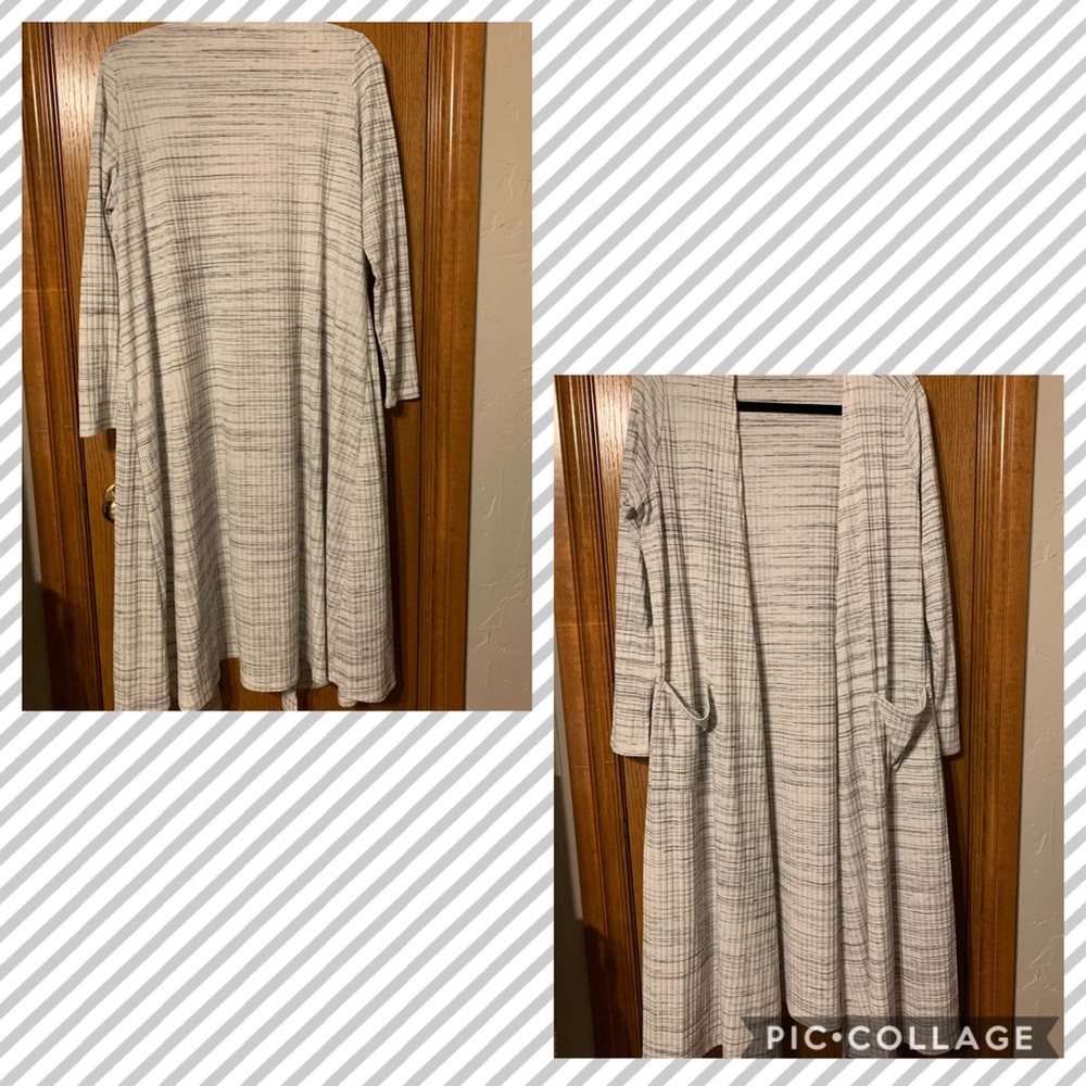 LuLaRoe M Sarah Cardigan